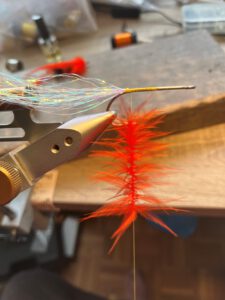 Streamer binden mit Twist